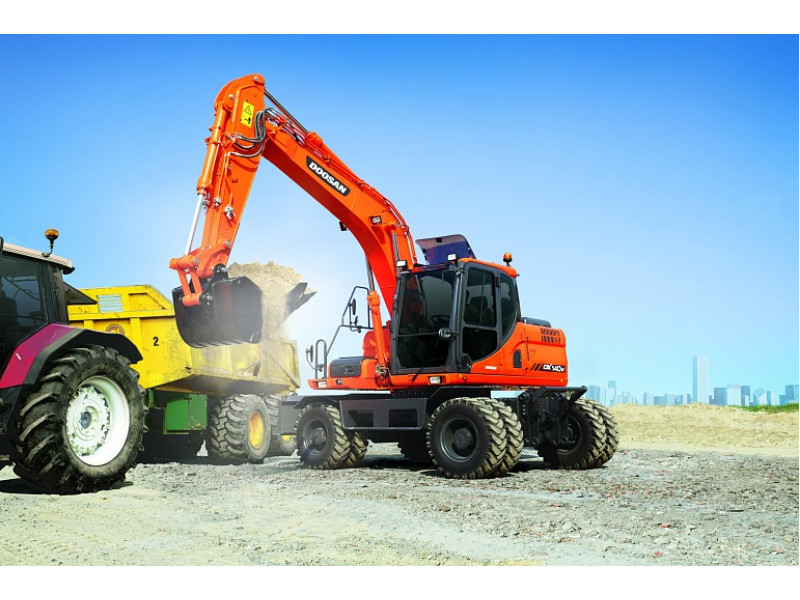 Экскаватор DX140W